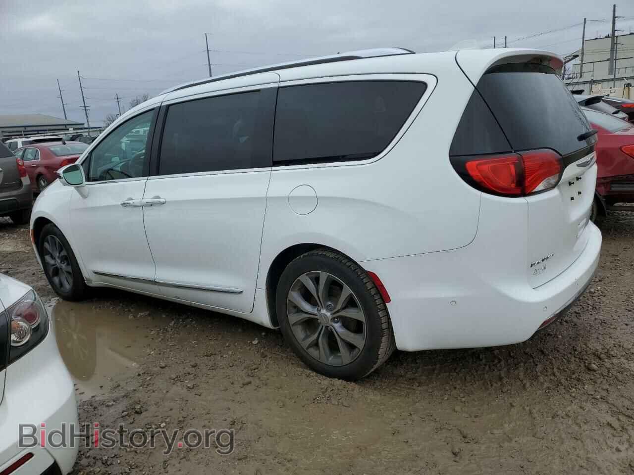 2017 CHRYSLER PACIFICA - VIN: 2C4RC1GG3HR648005 - Фото 2
