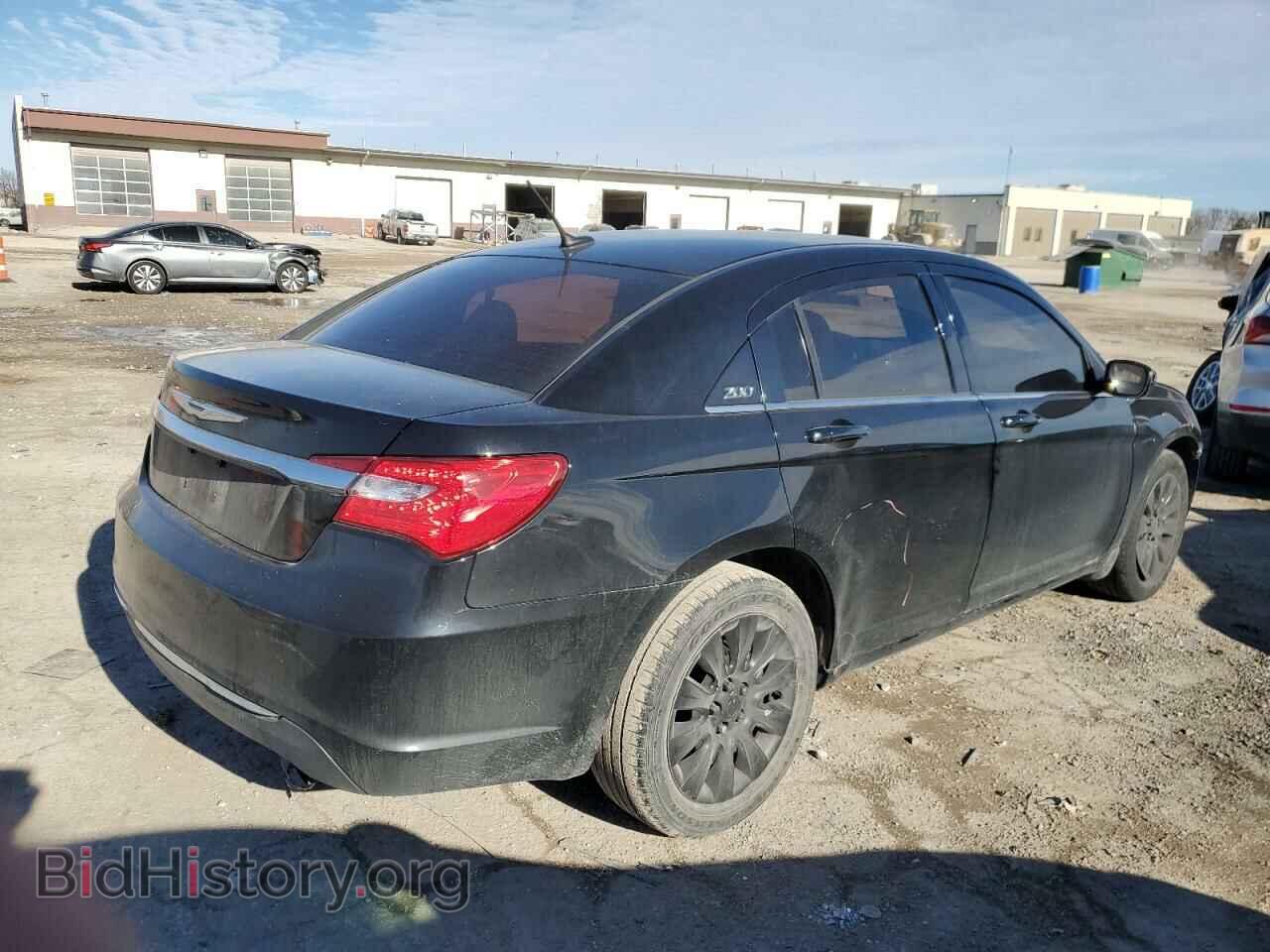 2013 CHRYSLER 200 - VIN: 1C3CCBAB2DN561426 - Фото 3