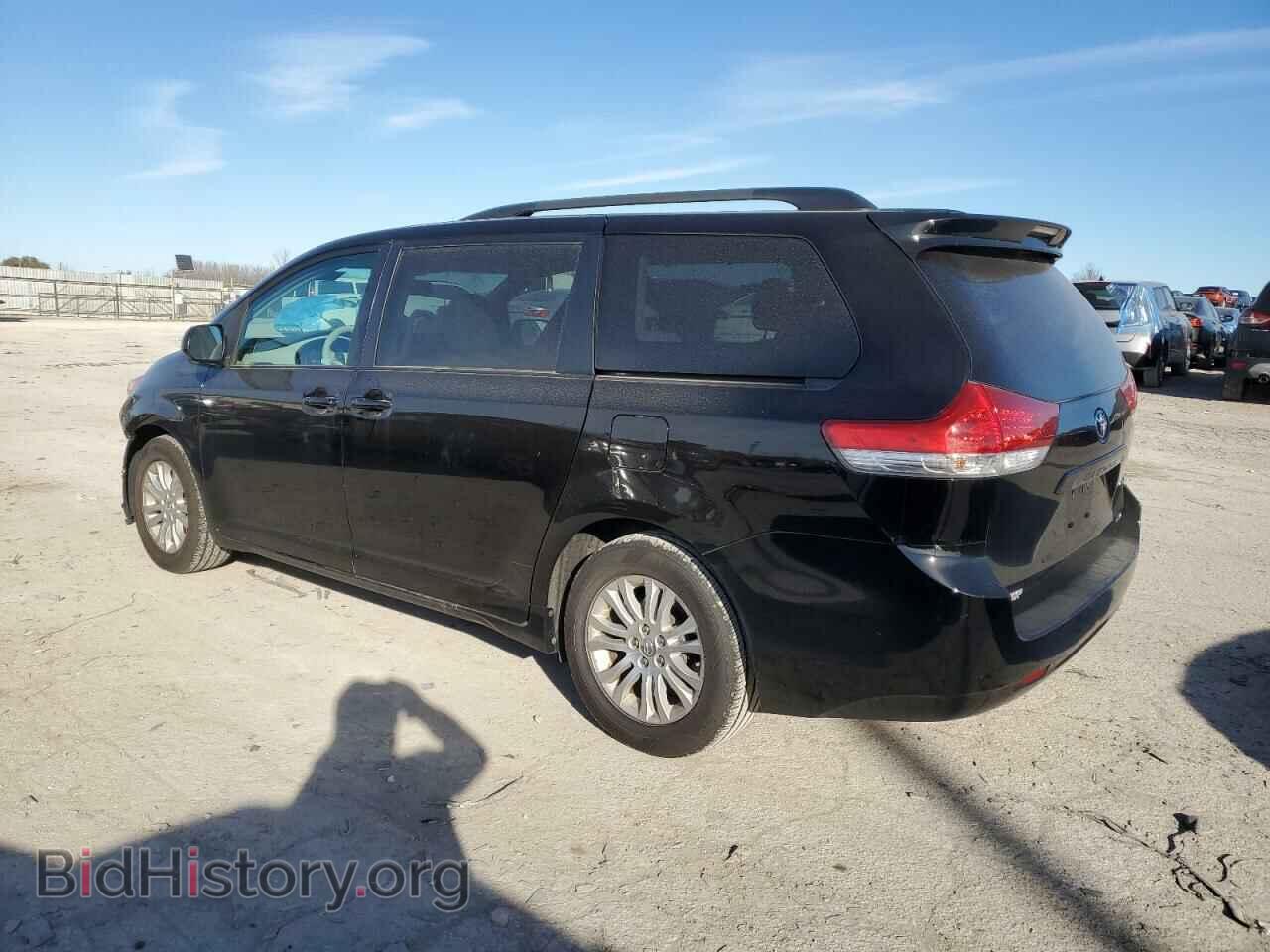 2012 TOYOTA All Models - VIN: 5TDYK3DC5CS262567 - Фото 2