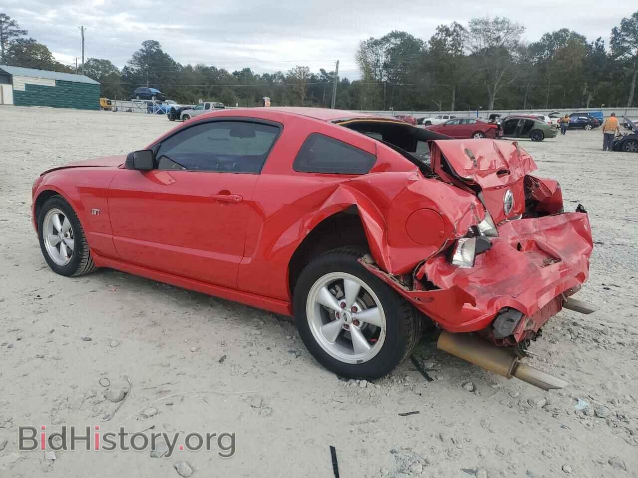 2007 FORD MUSTANG - VIN: 1ZVFT82H875246338 - Фото 2