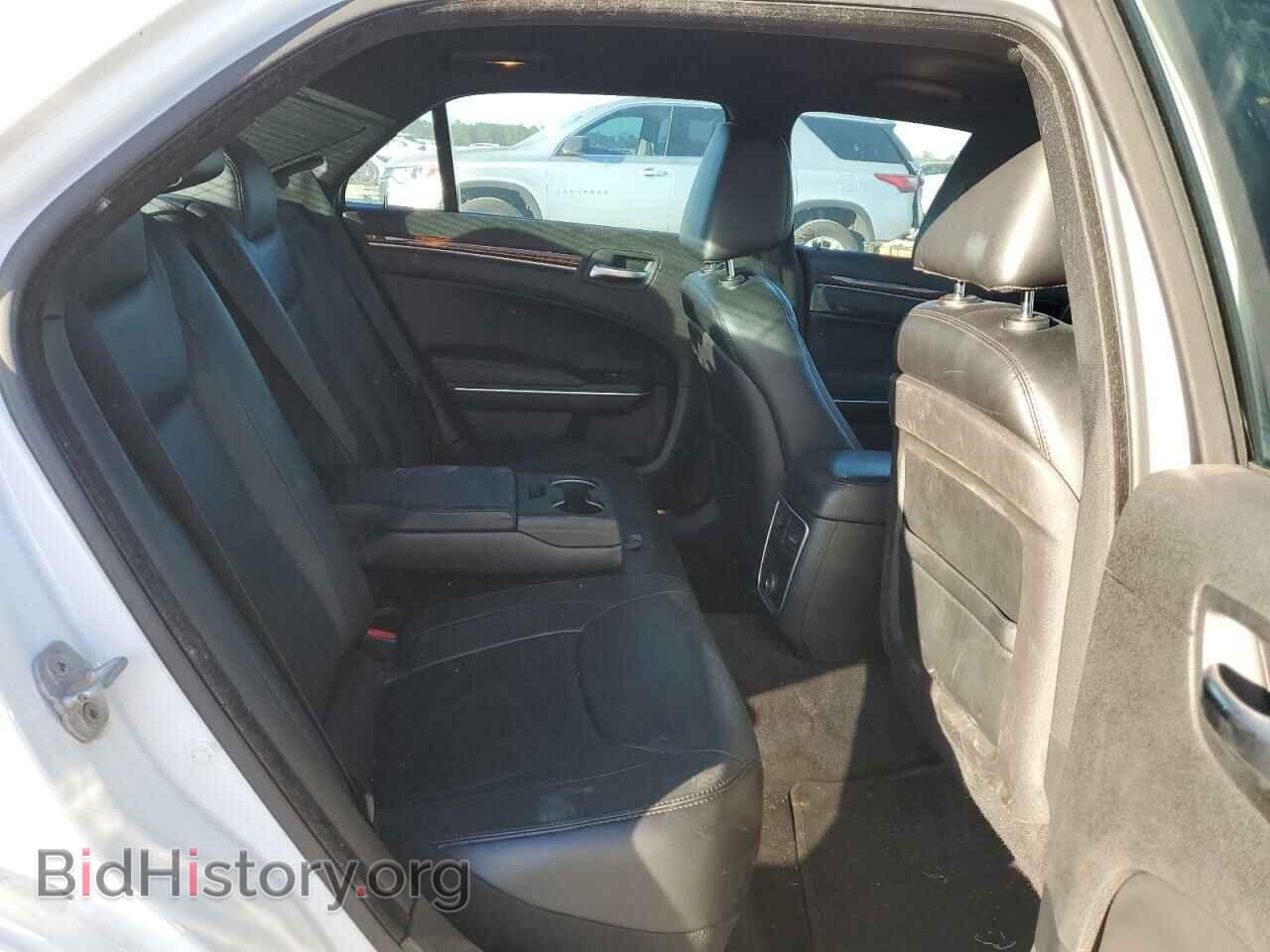 2013 CHRYSLER 300 - VIN: 2C3CCAAG2DH727748 - Фото 10