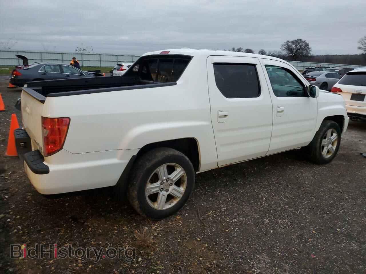 2011 HONDA RIDGELINE - VIN: 5FPYK1F51BB008836 - Фото 3