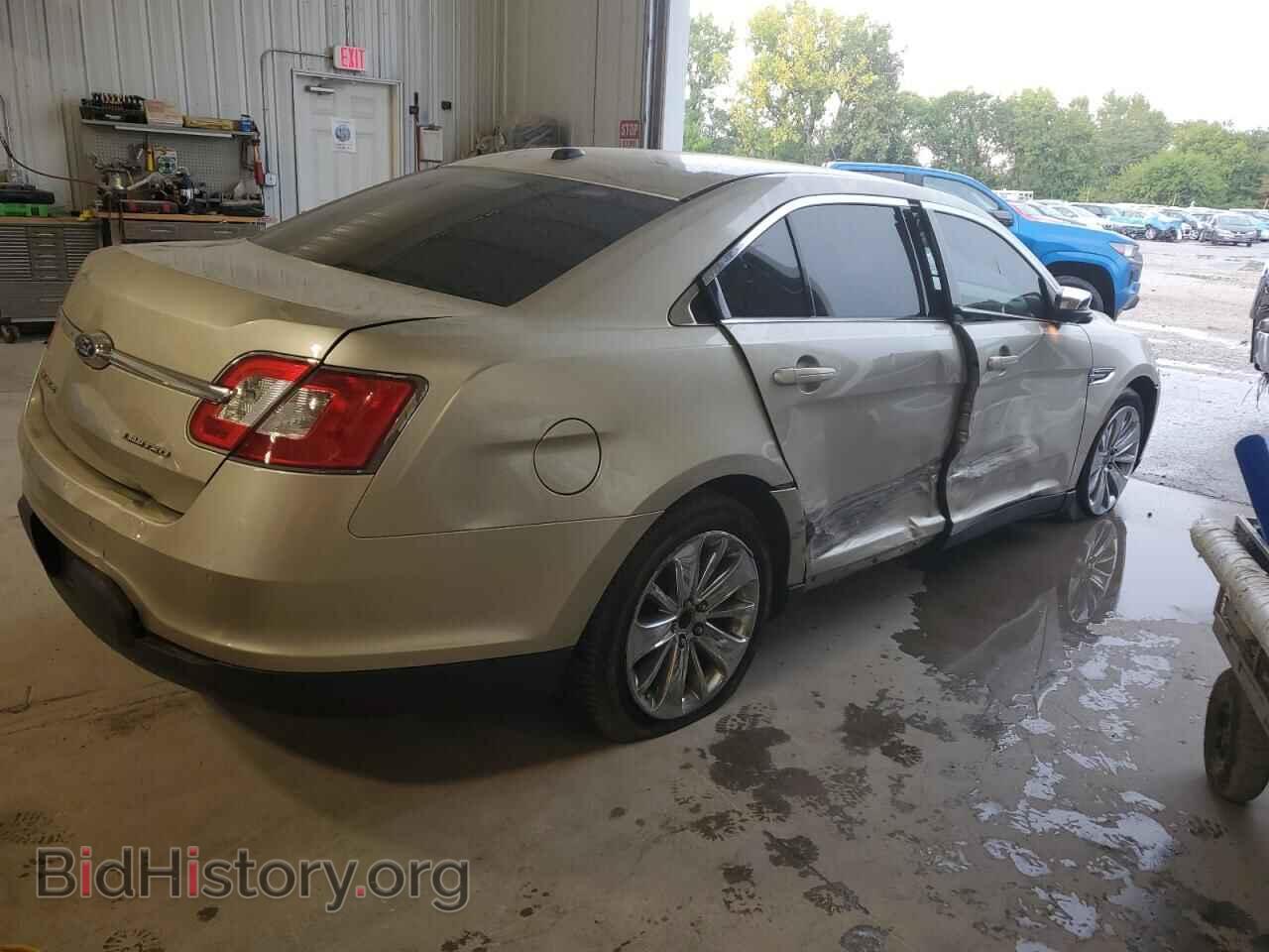 2010 FORD TAURUS - VIN: 1FAHP2FW1AG137968 - Фото 3