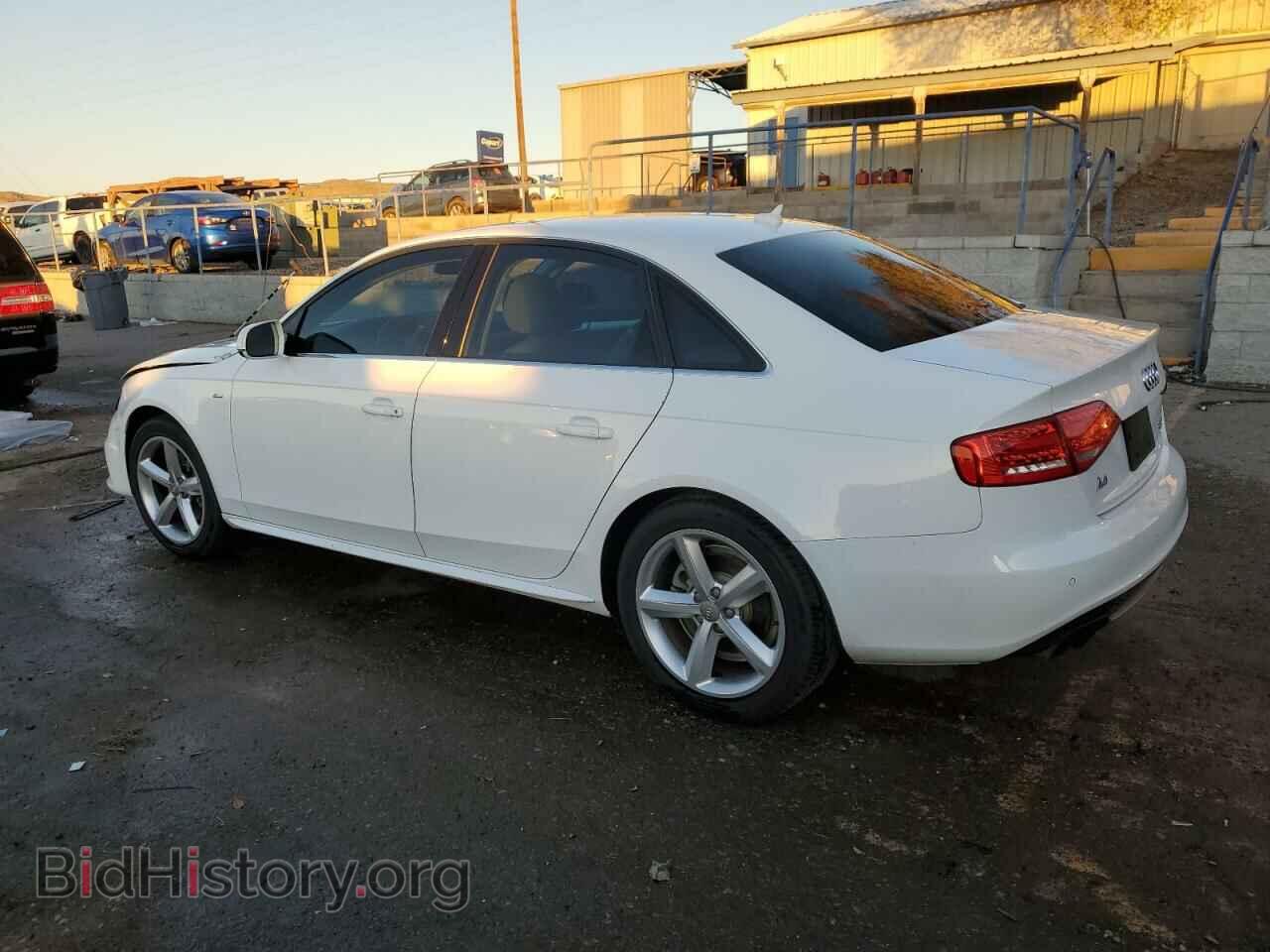 2012 AUDI A4 - VIN: WAUFFAFL9CN010627 - Фото 2