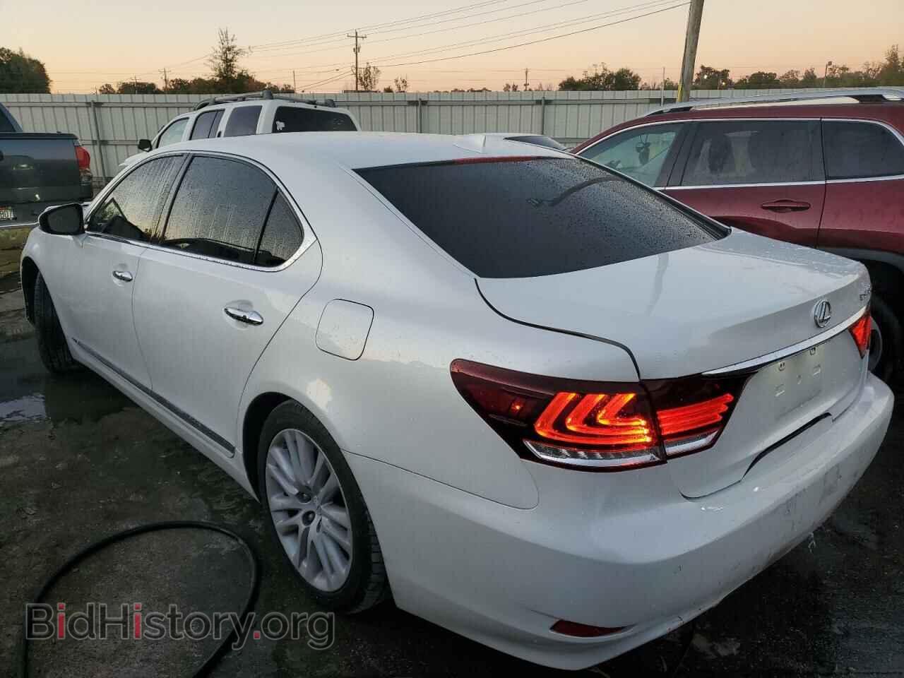 2014 LEXUS LS460 - VIN: JTHGL1EF3E5052370 - Photo 2