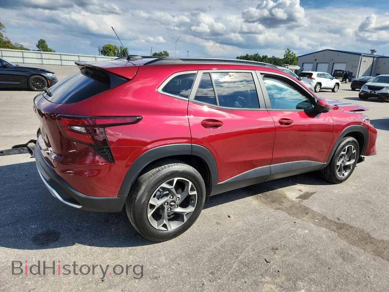 2024 CHEVROLET TRAX - VIN: KL77LHE21RC082084 - Фото 3
