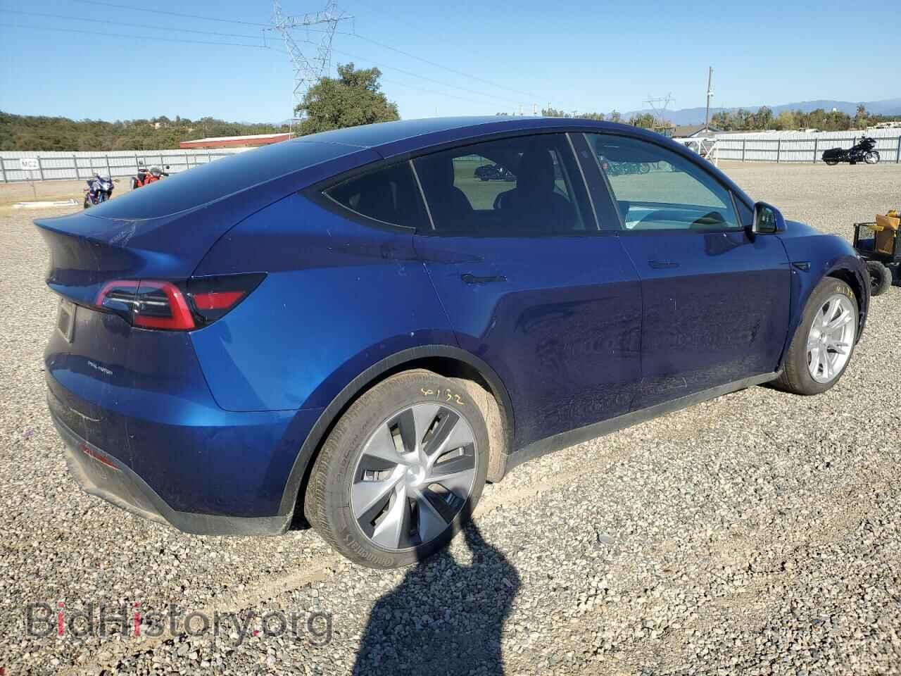 2023 TESLA MODEL Y - VIN: 7SAYGDEE2PF631633 - Photo 3