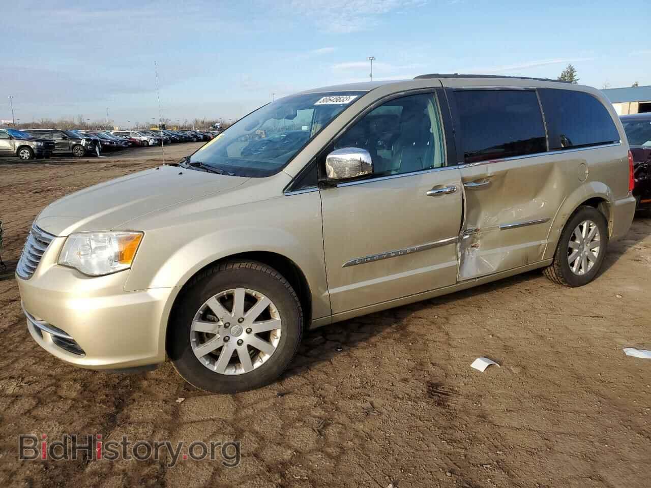 Photo 2A4RR8DG7BR799765 - CHRYSLER MINIVAN 2011