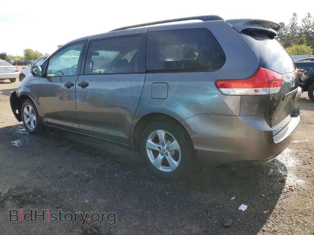 2011 TOYOTA All Models - VIN: 5TDZK3DC4BS024762 - Фото 2