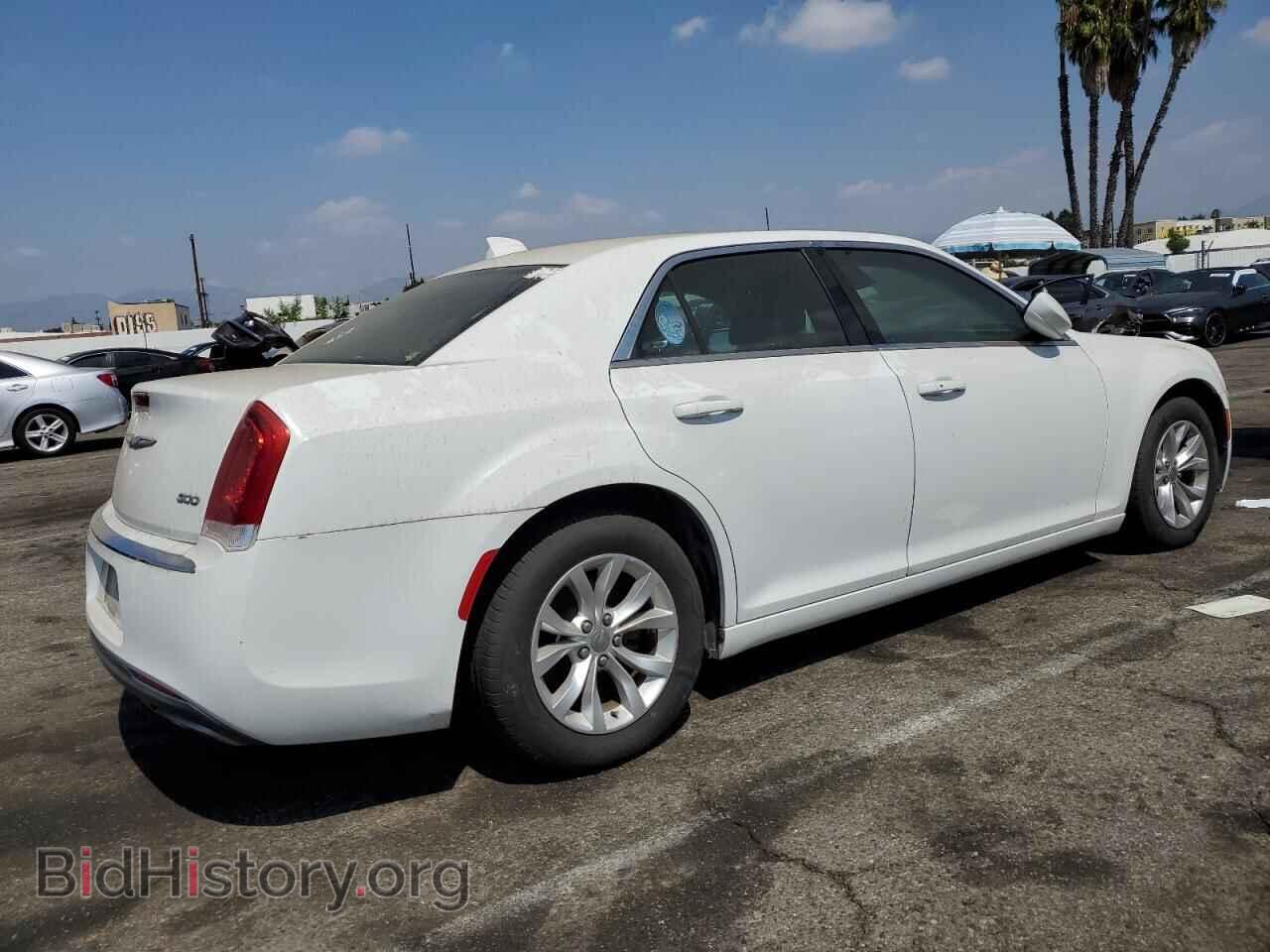 2015 CHRYSLER 300 - VIN: 2C3CCAAG4FH893594 - Фото 3