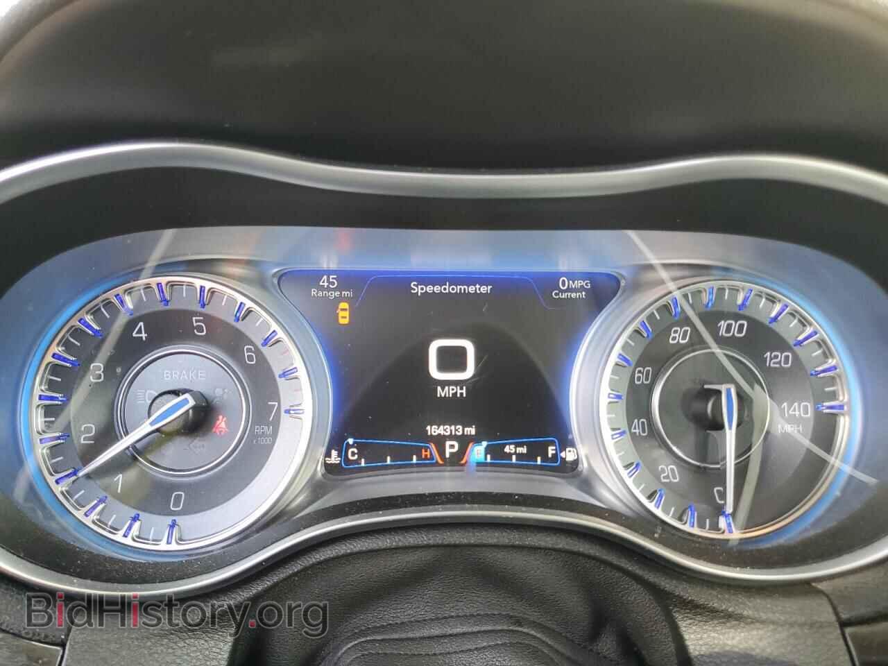 2015 CHRYSLER 300 - VIN: 2C3CCAAG4FH893594 - Фото 9