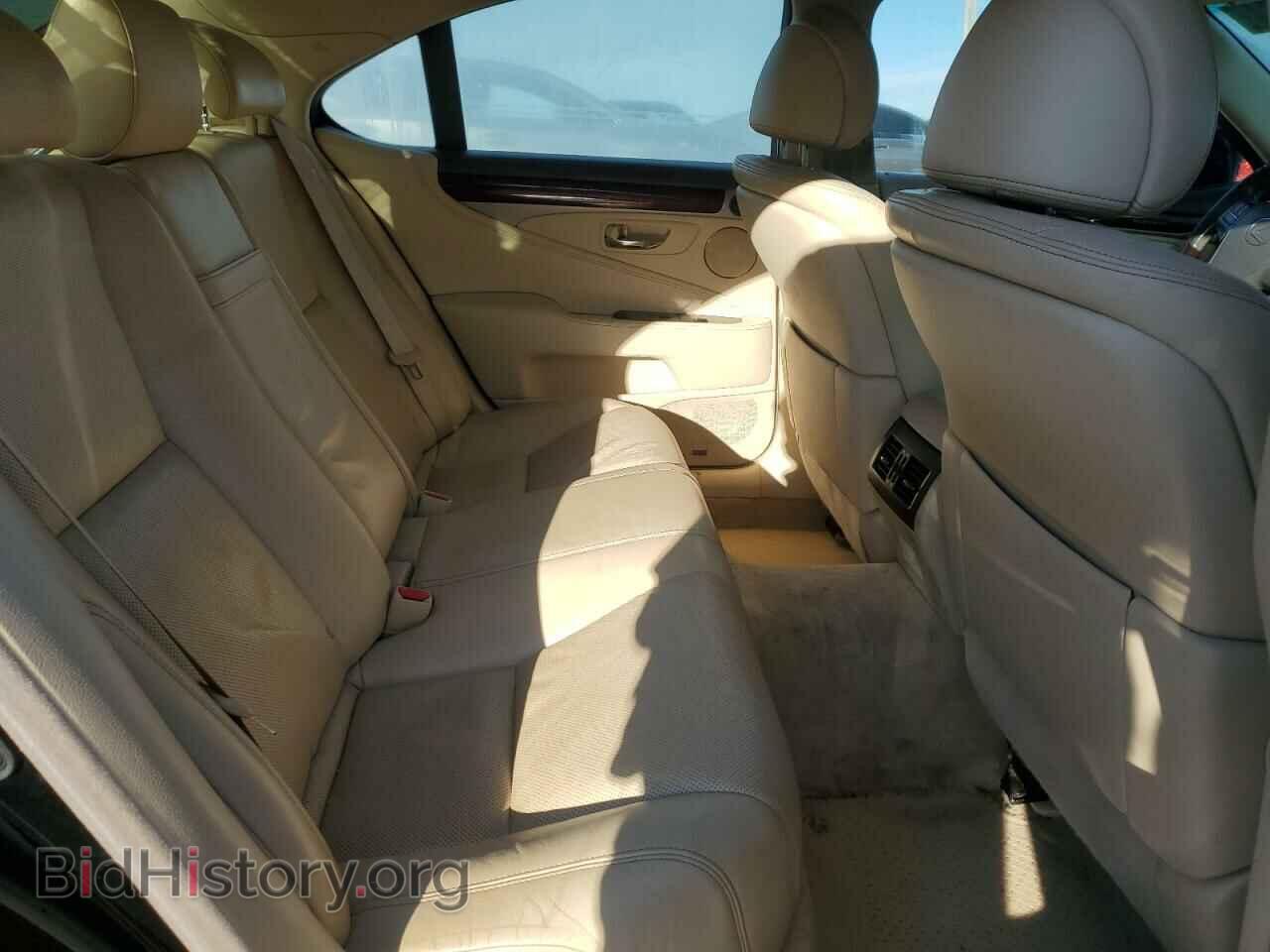 2014 LEXUS LS460 - VIN: JTHCL5EF0E5020255 - Photo 10