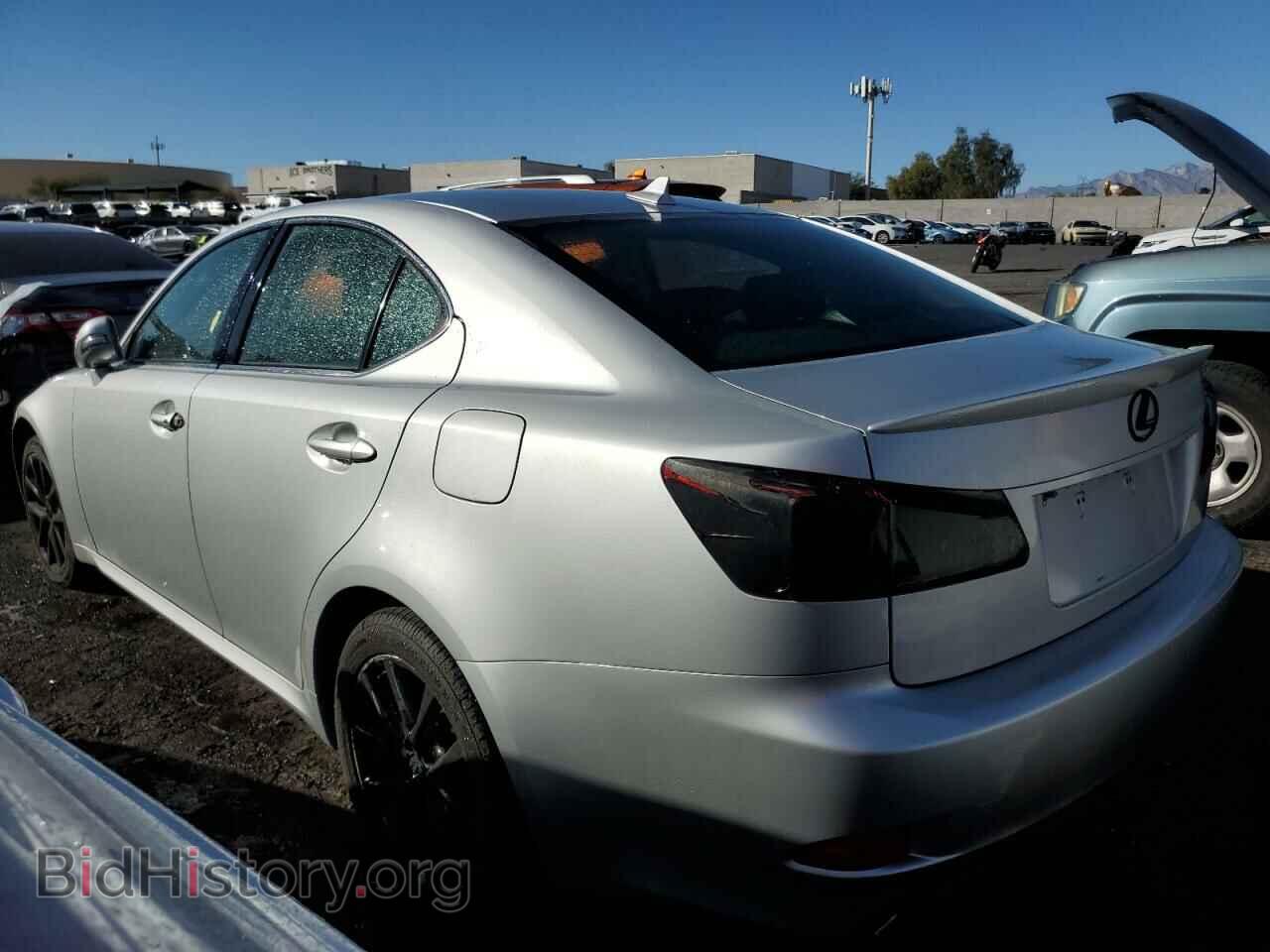 2012 LEXUS IS - VIN: JTHCF5C2XC5056510 - Фото 2