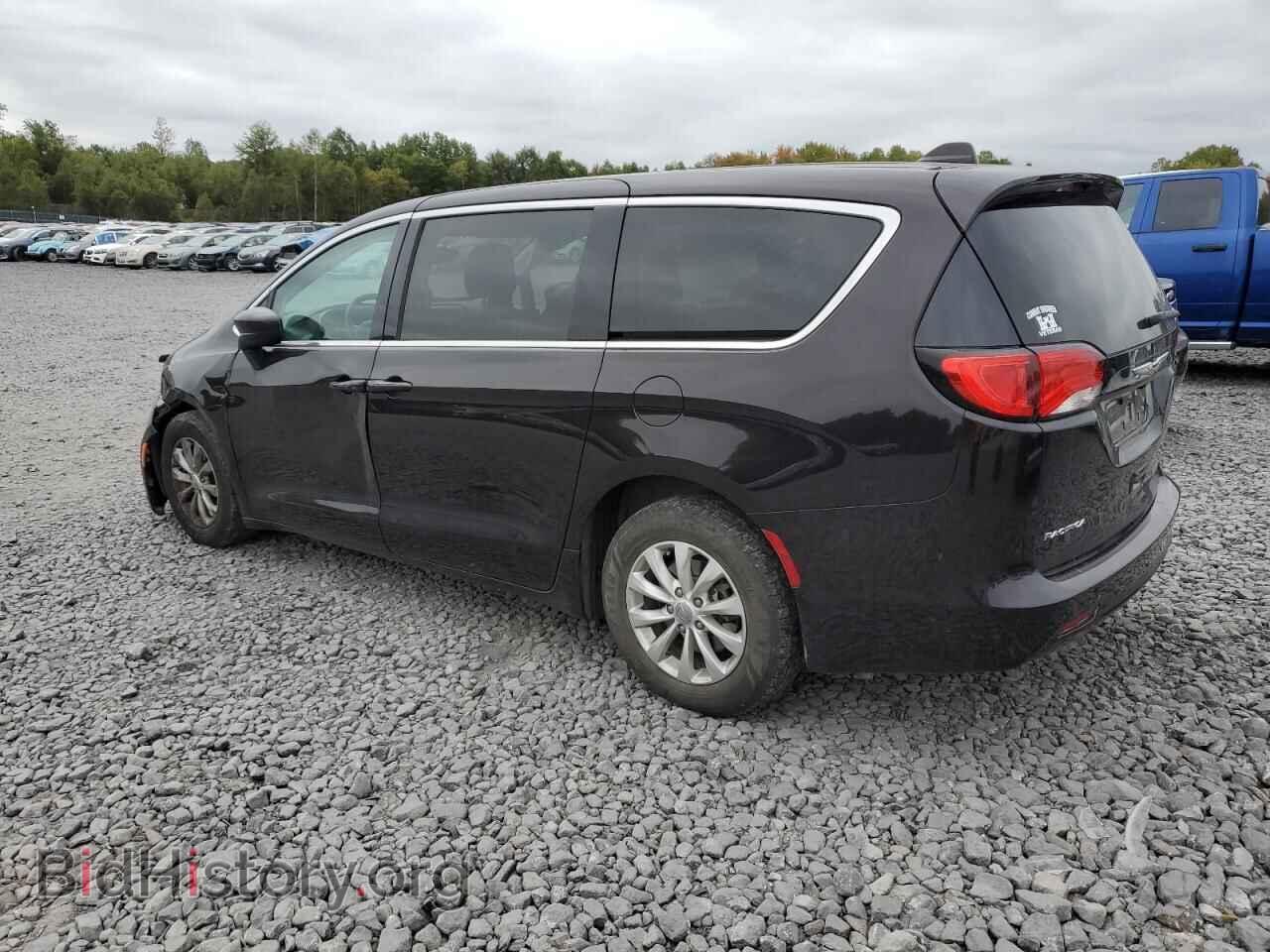 2017 CHRYSLER PACIFICA - VIN: 2C4RC1DG6HR611213 - Фото 2