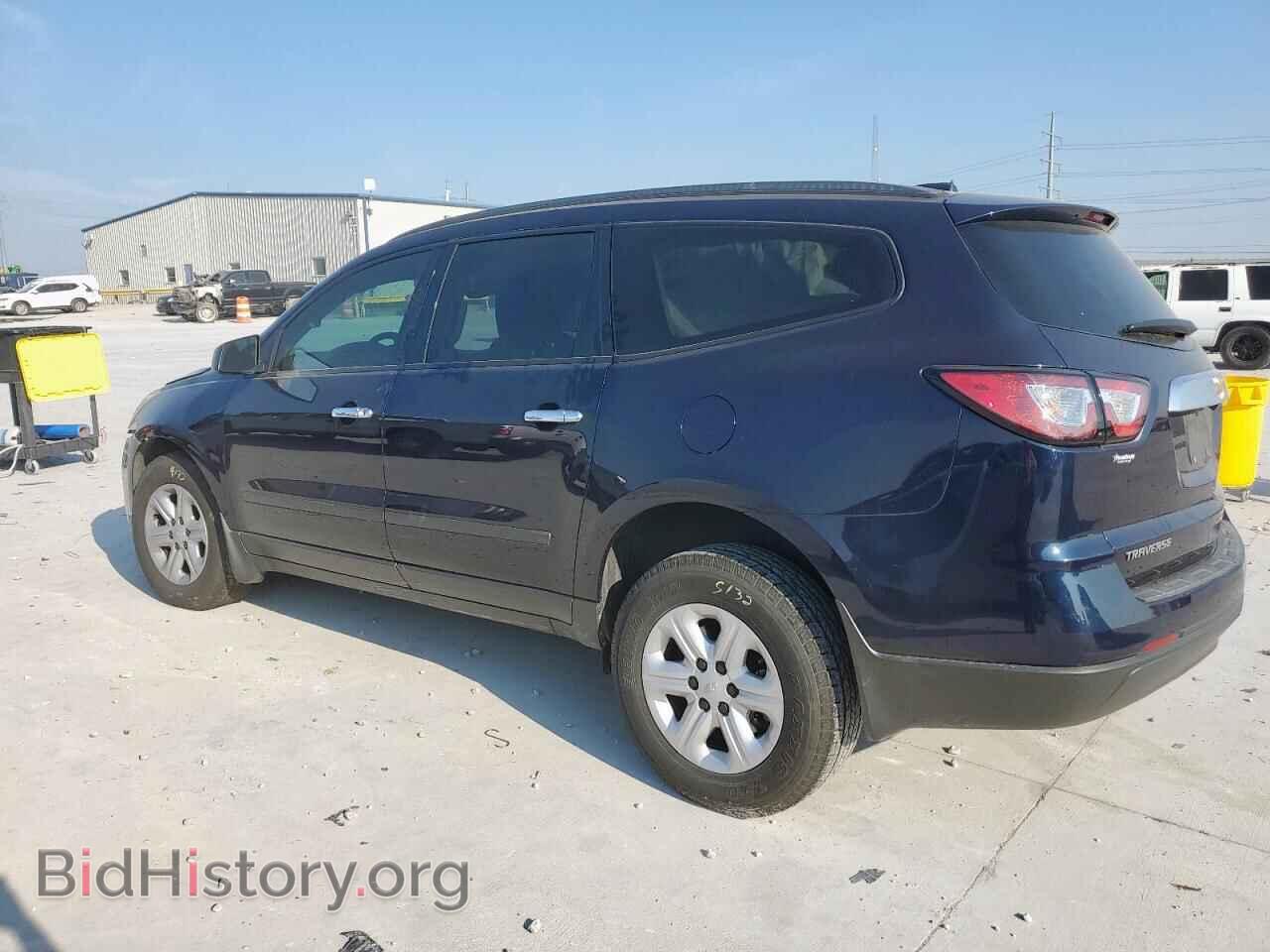 2017 CHEVROLET TRAVERSE - VIN: 1GNKRFED1HJ135014 - Фото 2