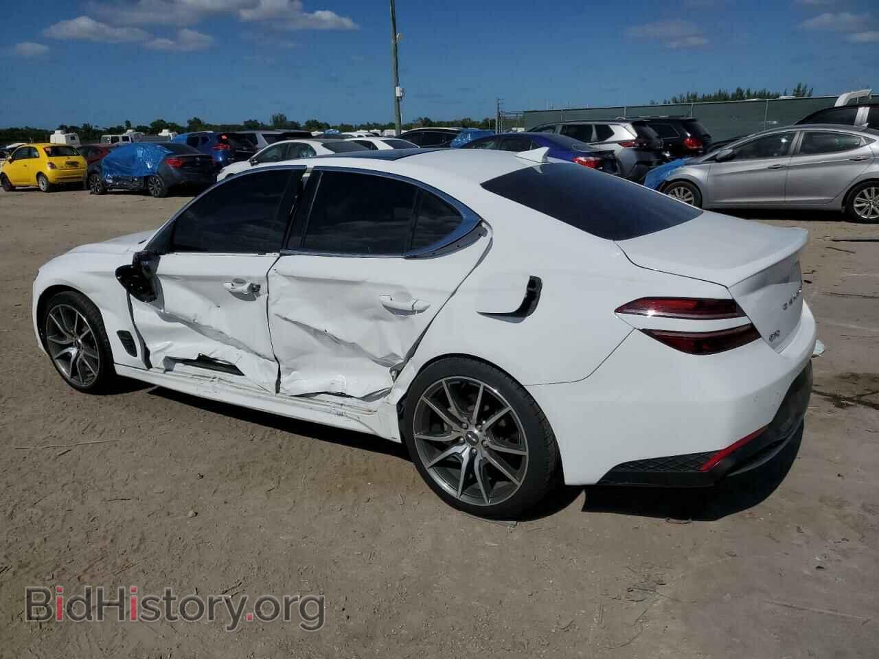 2022 GENESIS G70 BASE - VIN: KMTG34TA2NU096216 - Фото 2