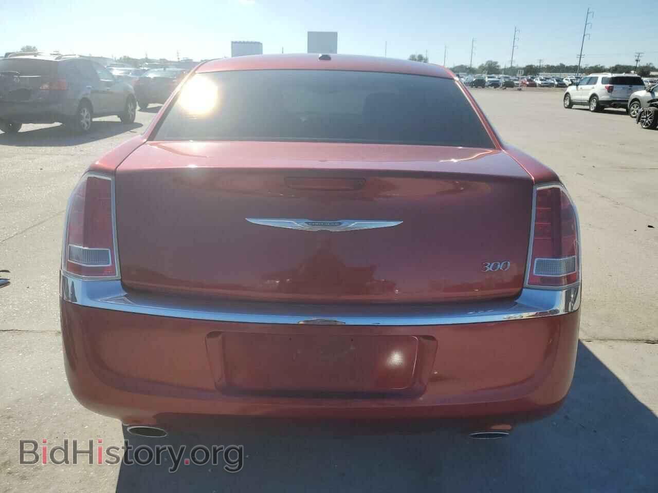 2014 CHRYSLER 300 - VIN: 2C3CCAAG0EH100824 - Фото 6