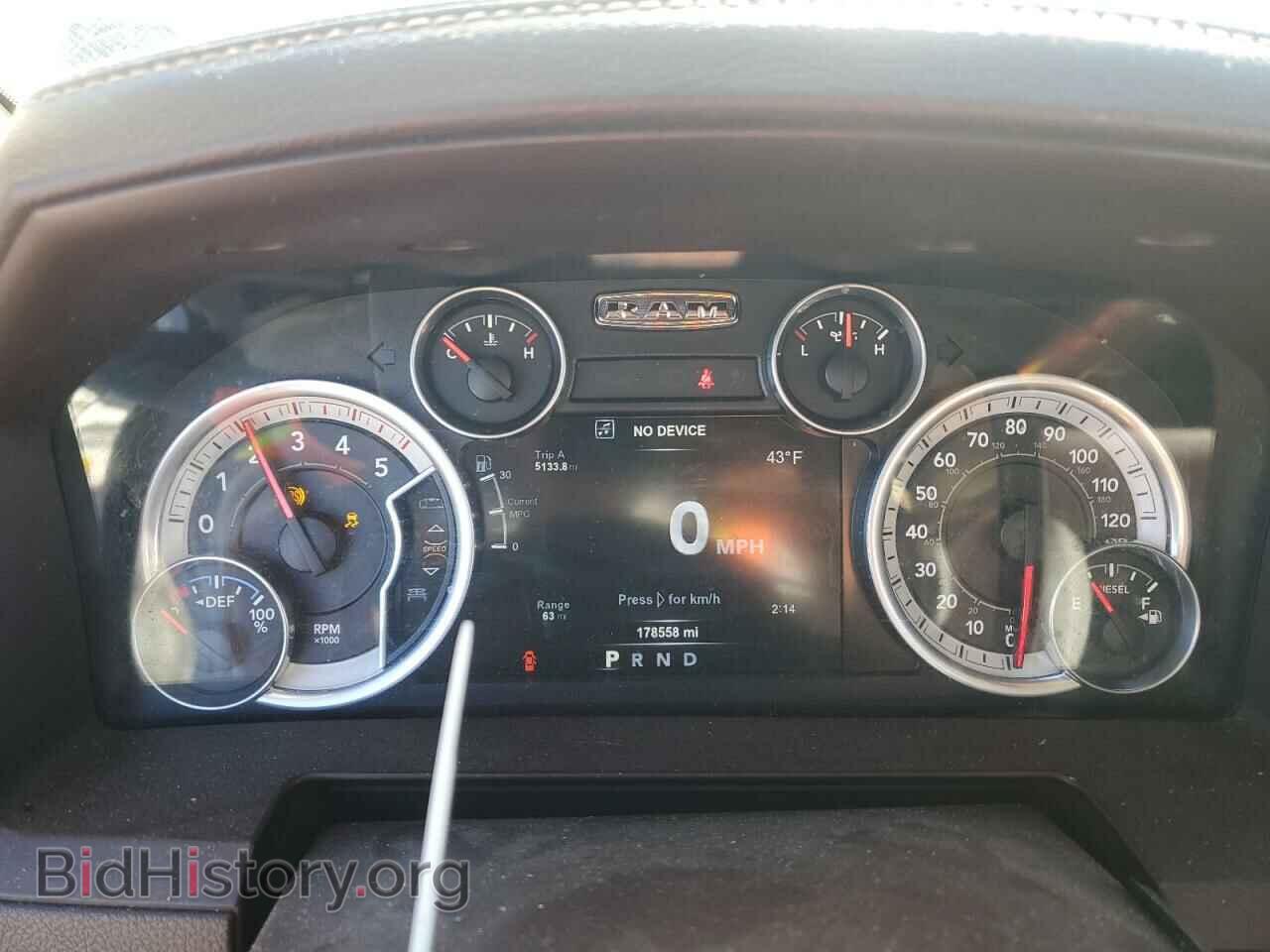 2015 RAM 2500 - VIN: 3C6UR5FL2FG582541 - Фото 9