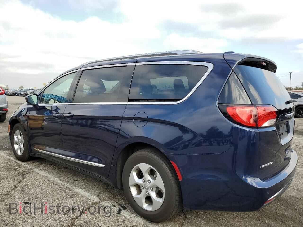 2018 CHRYSLER PACIFICA - VIN: 2C4RC1L75JR248216 - Фото 2