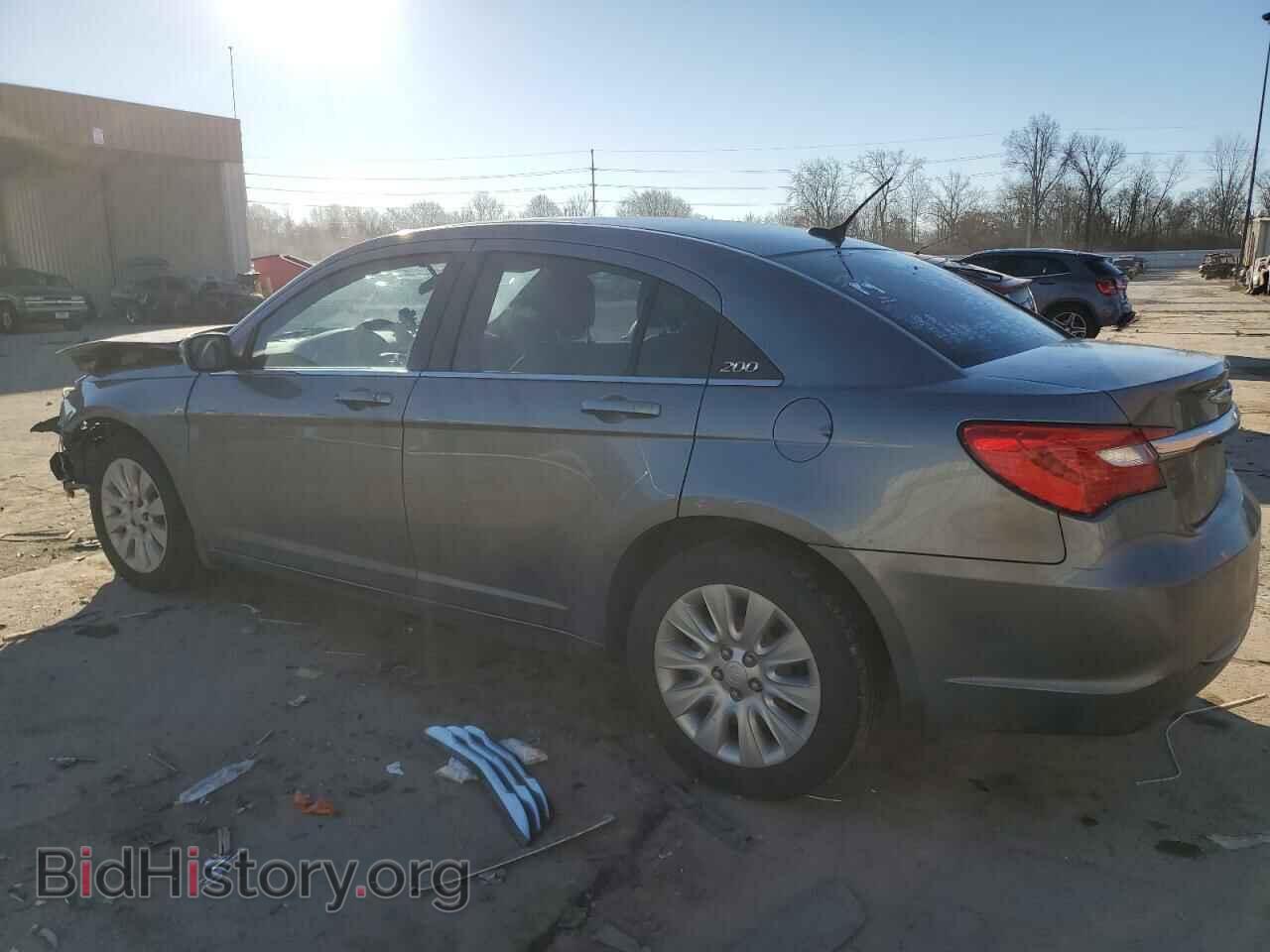 2012 CHRYSLER 200 - VIN: 1C3CCBAB9CN330621 - Фото 2