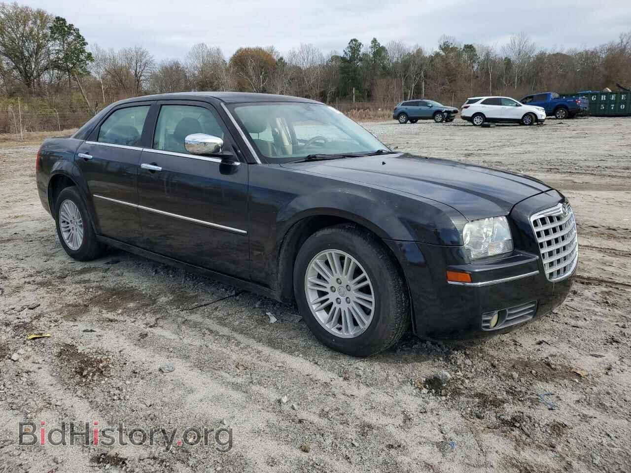 2010 CHRYSLER 300 - VIN: 2C3CA4CD1AH153892 - Фото 4