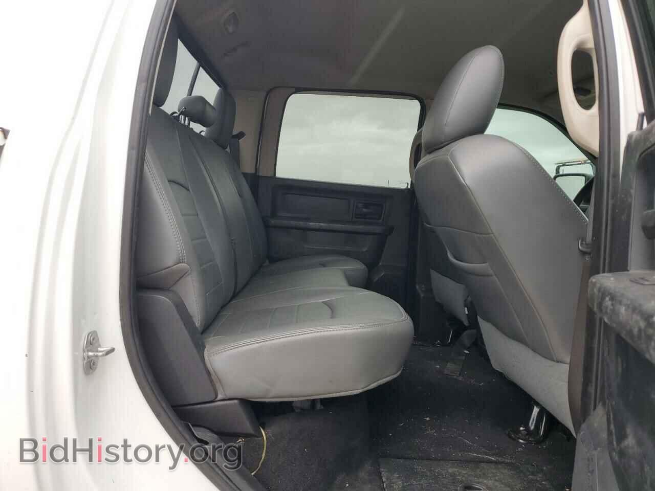 2017 RAM All Models - VIN: 3C6UR5DL6HG620231 - Photo 10