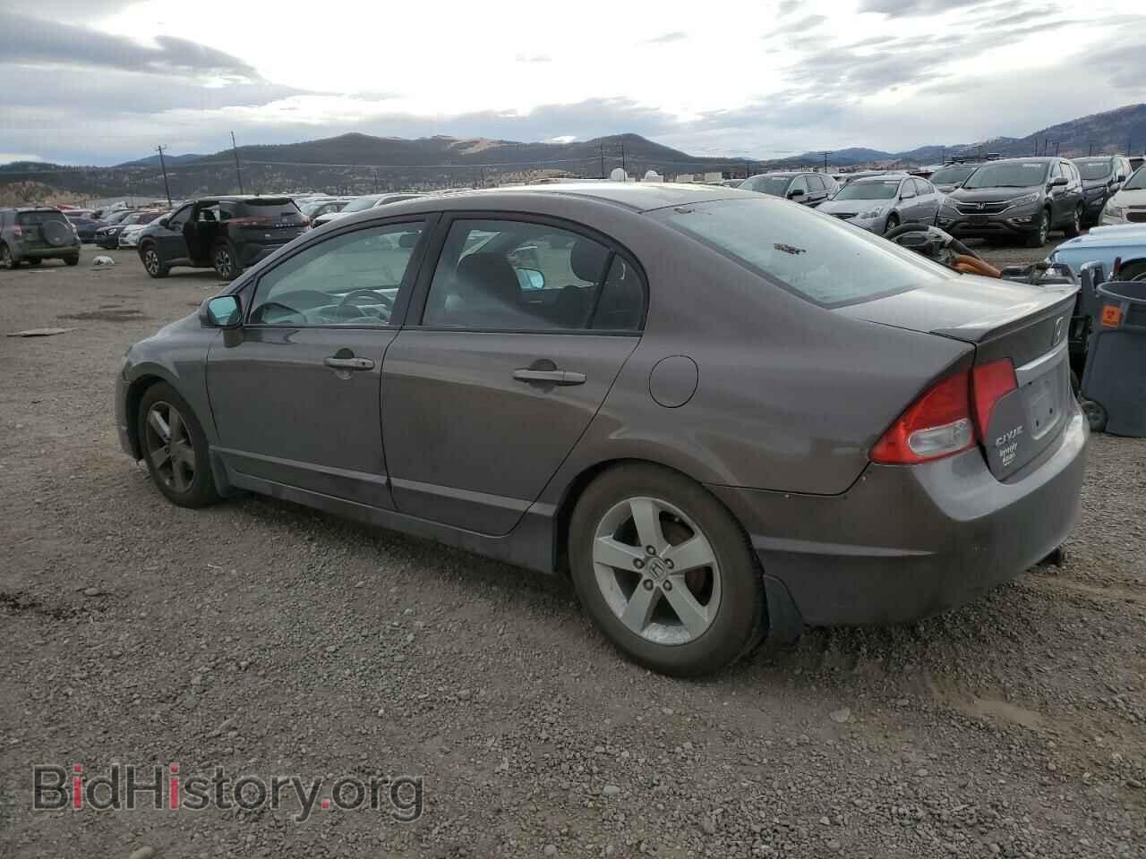 2011 HONDA CIVIC - VIN: 2HGFA1F66BH505257 - Фото 2