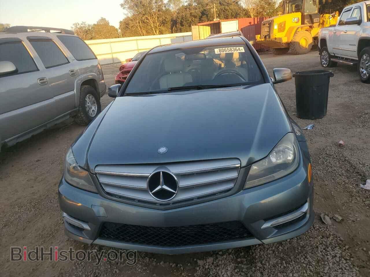 2012 MERCEDES-BENZ C-CLASS - VIN: WDDGF4HB9CA677207 - Фото 5