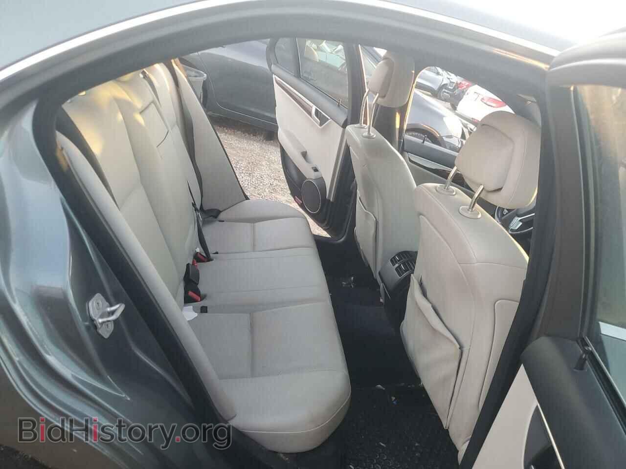 2012 MERCEDES-BENZ C-CLASS - VIN: WDDGF4HB9CA677207 - Фото 10