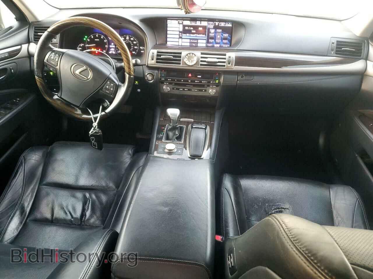 2013 LEXUS LS460 - VIN: JTHCL5EF5D5017902 - Photo 8