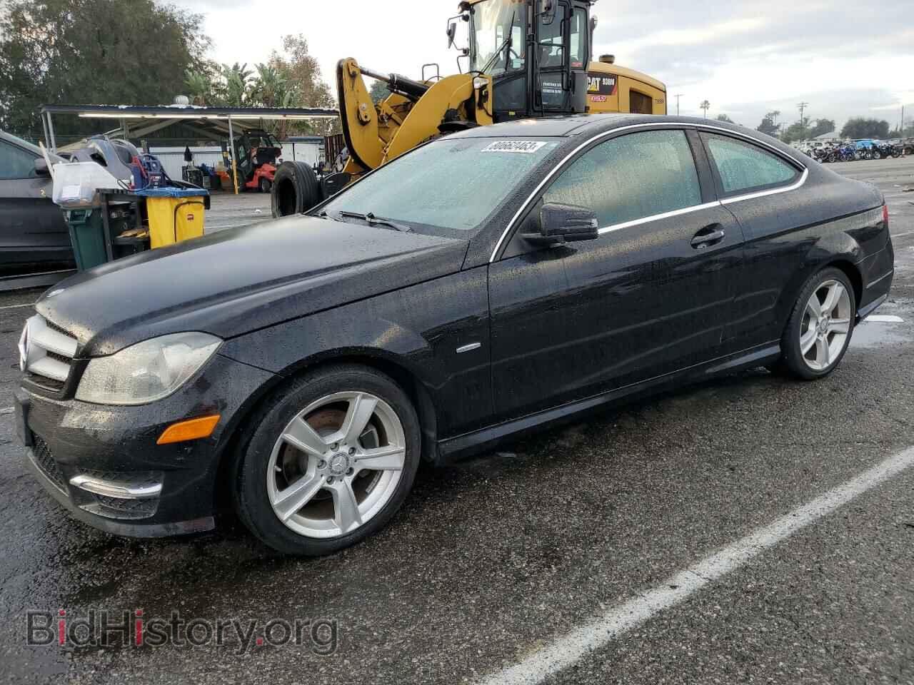 Фотография WDDGJ4HB5CF797622 - MERCEDES-BENZ C-CLASS 2012