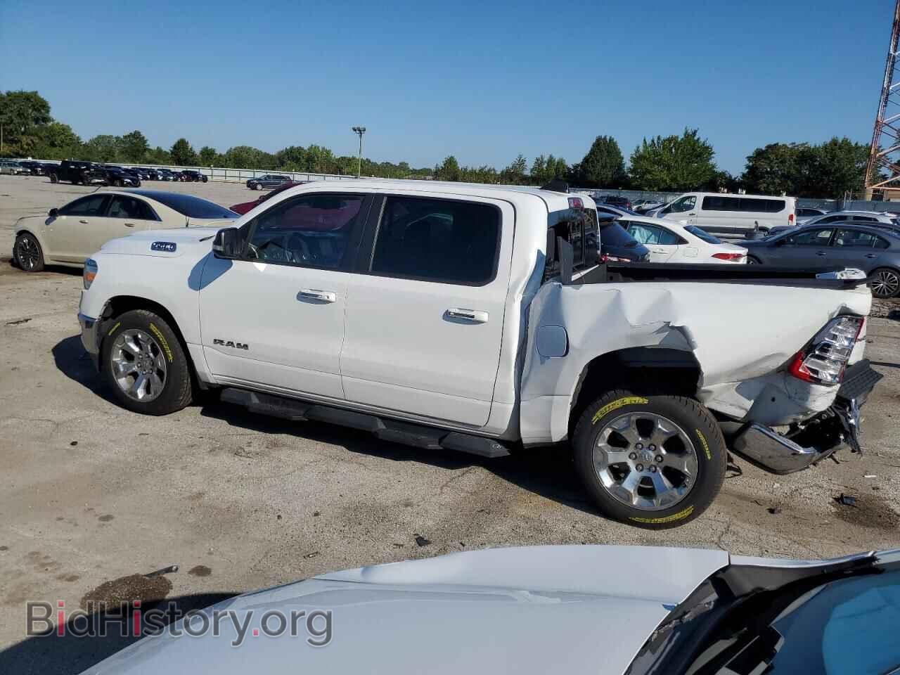 2019 RAM 1500 - VIN: 1C6SRFFT4KN715573 - Фото 2