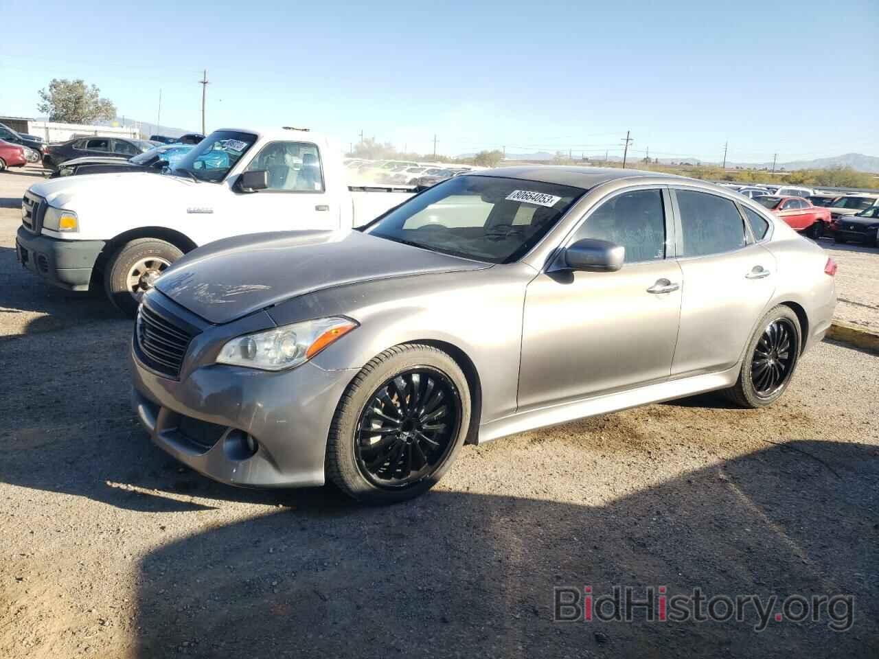 Photo JN1AY1AP9CM530305 - INFINITI M56 2012