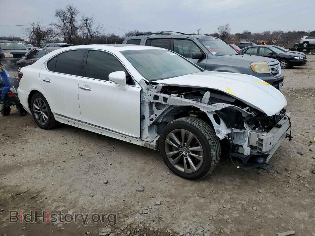 2014 LEXUS LS460 - VIN: JTHCL5EF7E5022164 - Photo 4
