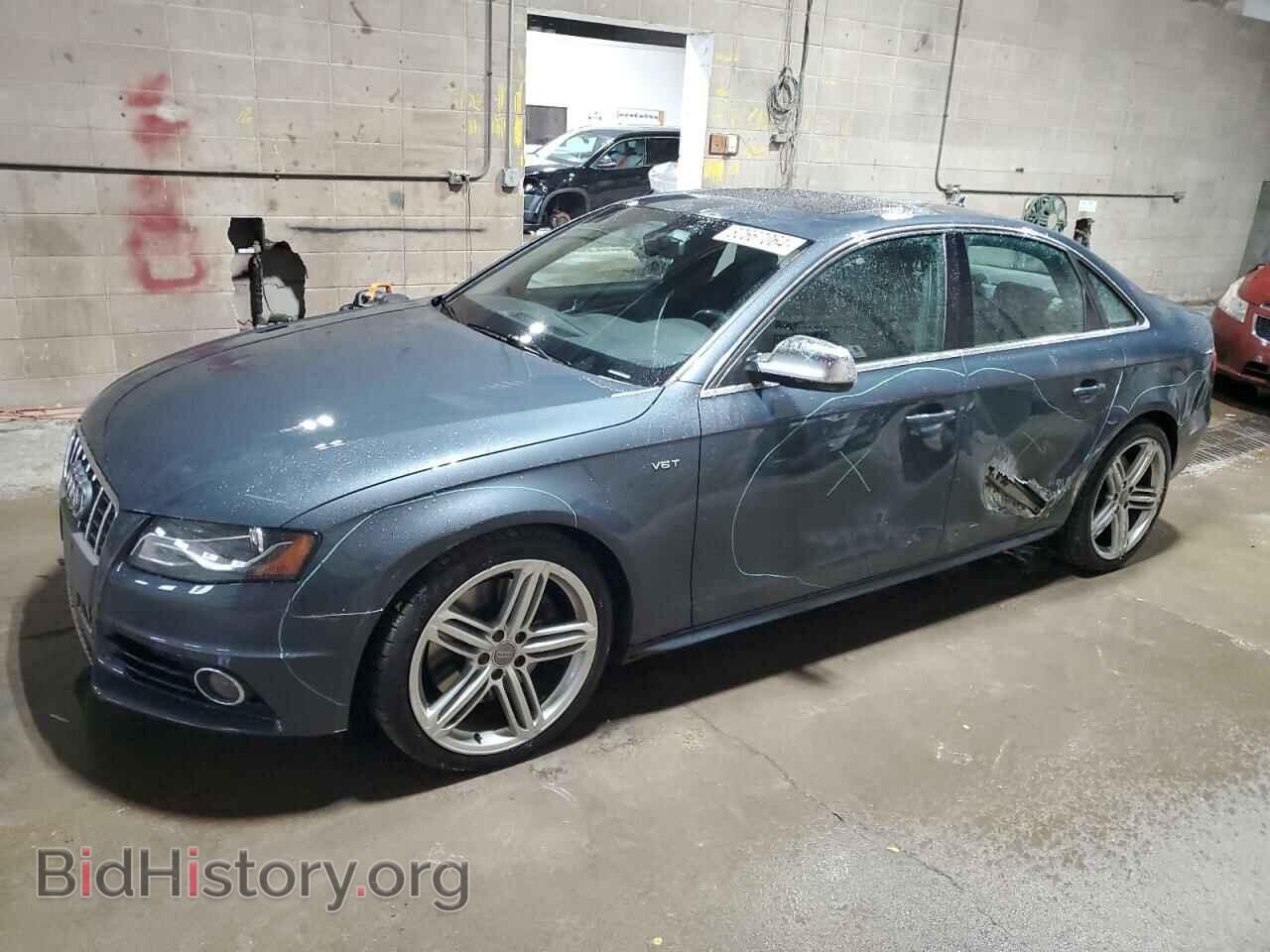 Фотография WAUDGAFL8AA081326 - AUDI S4/RS4 2010