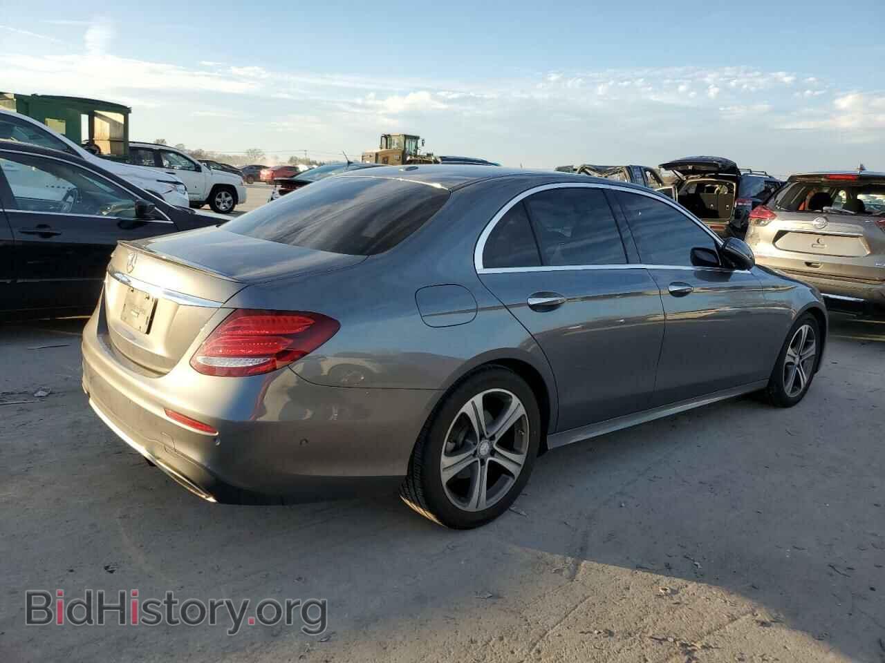 2017 MERCEDES-BENZ E-CLASS - VIN: WDDZF4JB6HA110723 - Фото 3