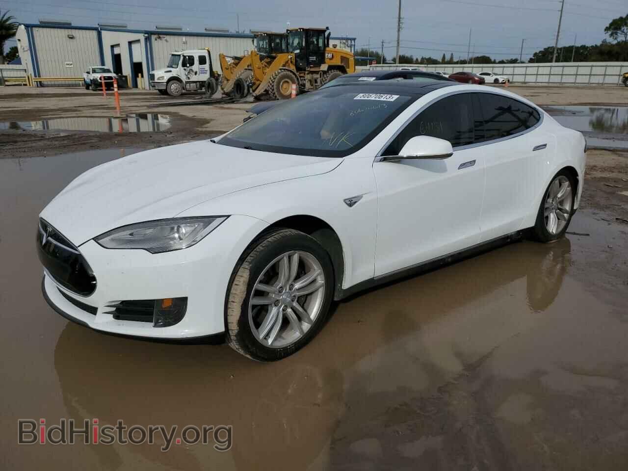 Фотография 5YJSA1AG2DFP09818 - TESLA MODEL S 2013