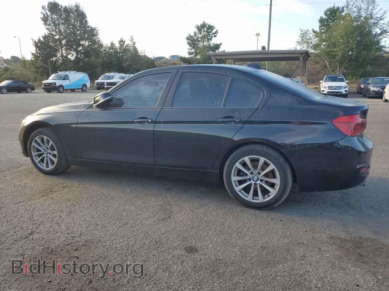 2017 BMW 3 SERIES - VIN: WBA8A9C52HK620387 - Фото 2