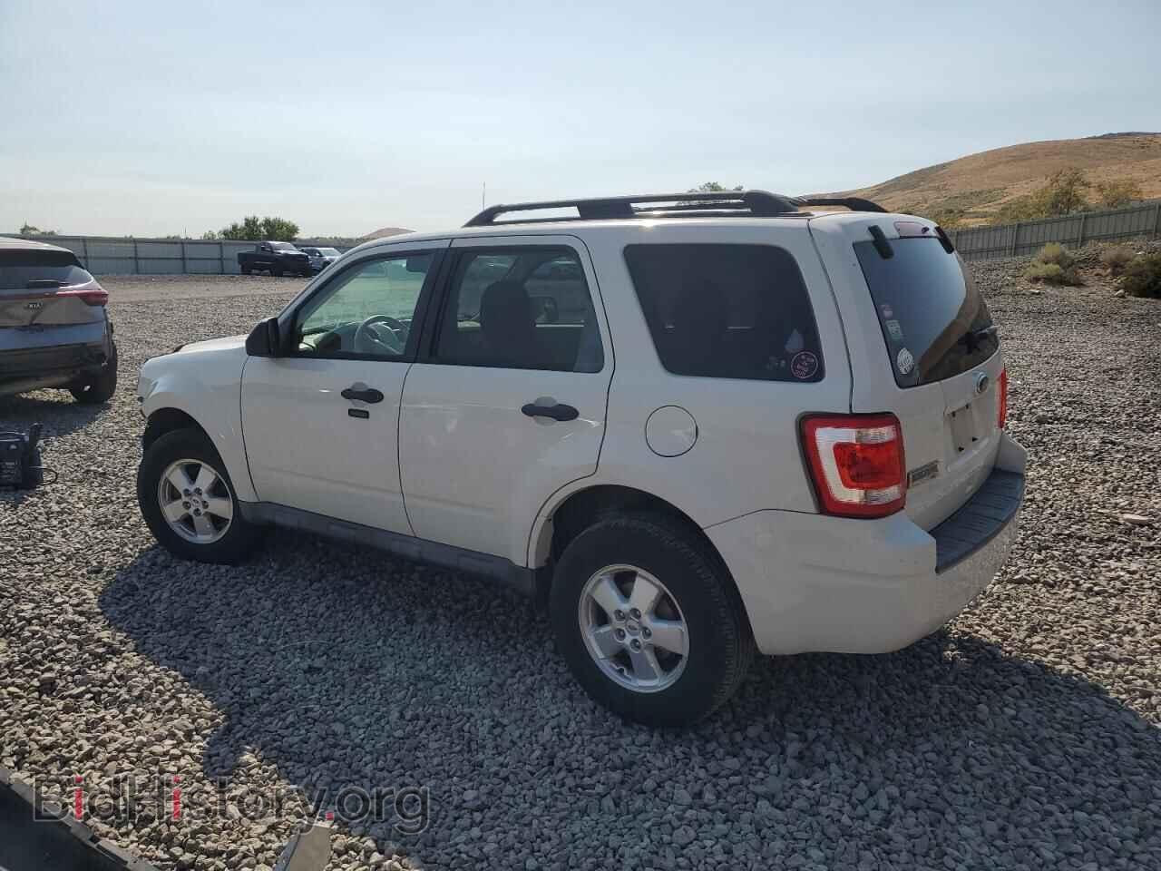 2010 FORD ESCAPE - VIN: 1FMCU9D73AKC72556 - Фото 2