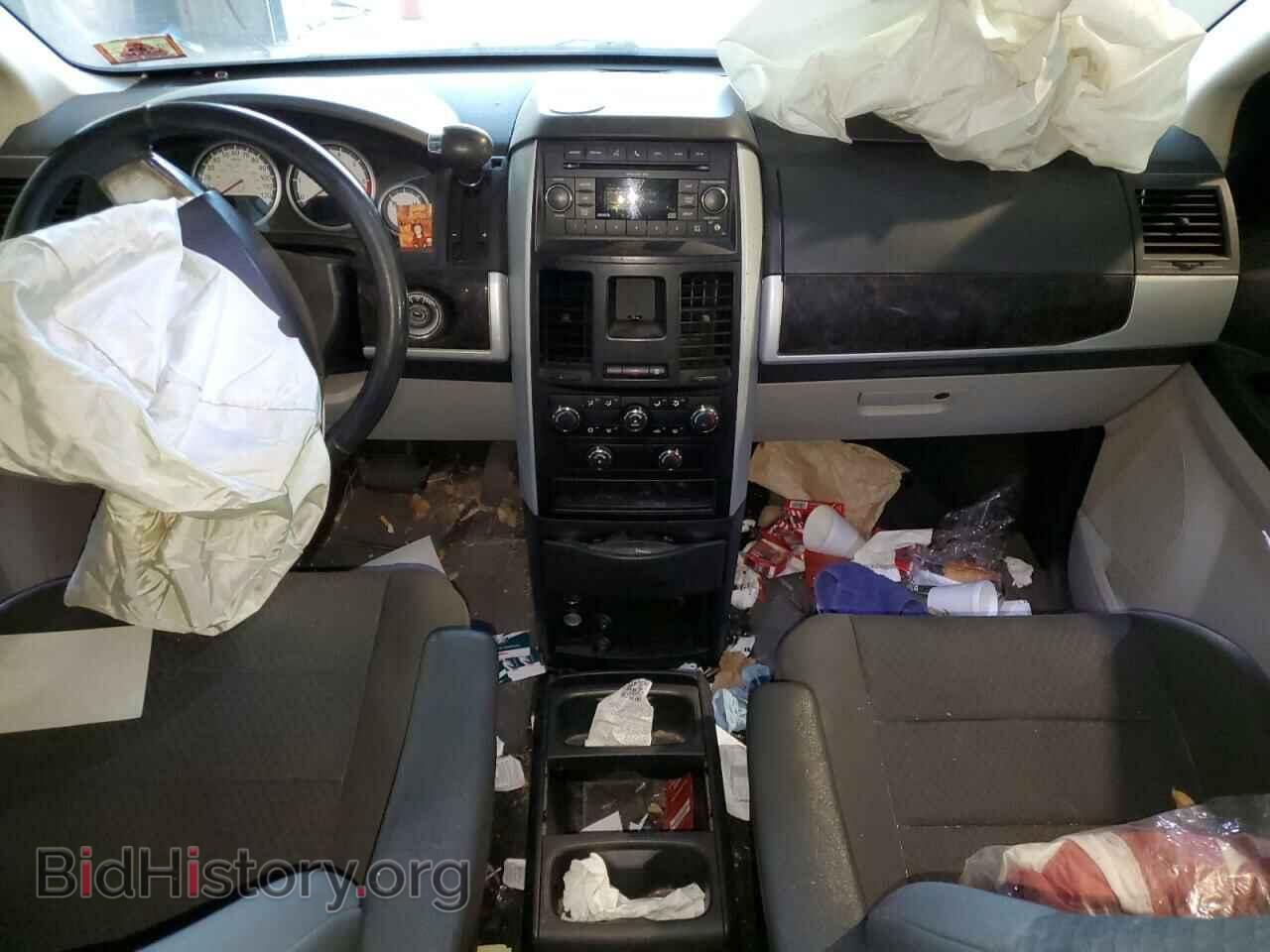 2010 DODGE CARAVAN - VIN: 2D4RN5D17AR165028 - Фото 8