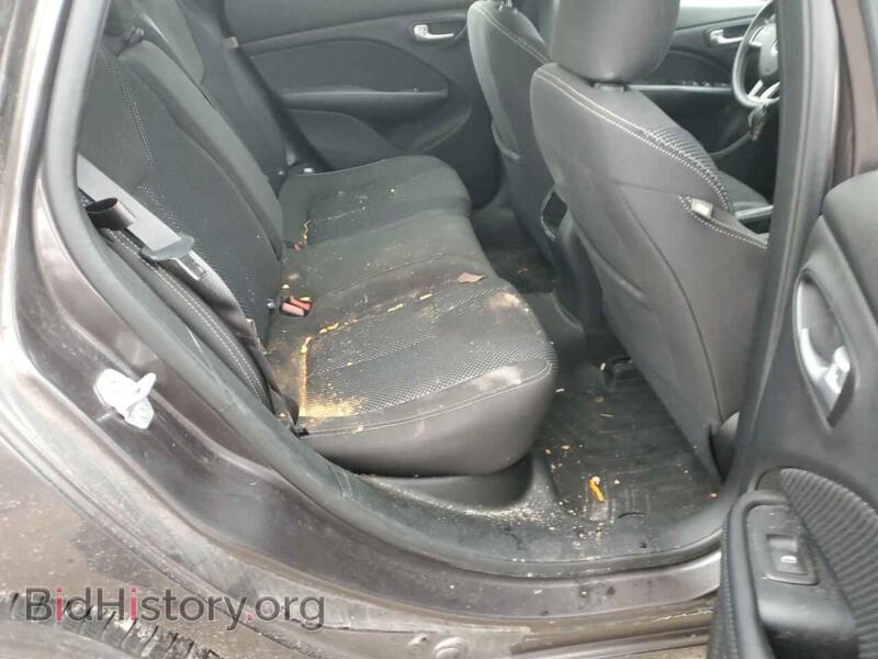 2015 Dodge DART (VIN 1C3CDFBBXFD227575) — photo 10 of 12