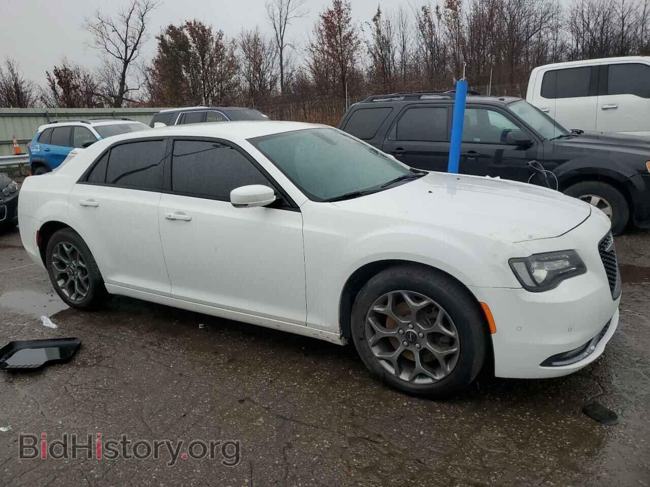 2017 CHRYSLER 300 - VIN: 2C3CCAGGXHH577854 - Фото 4
