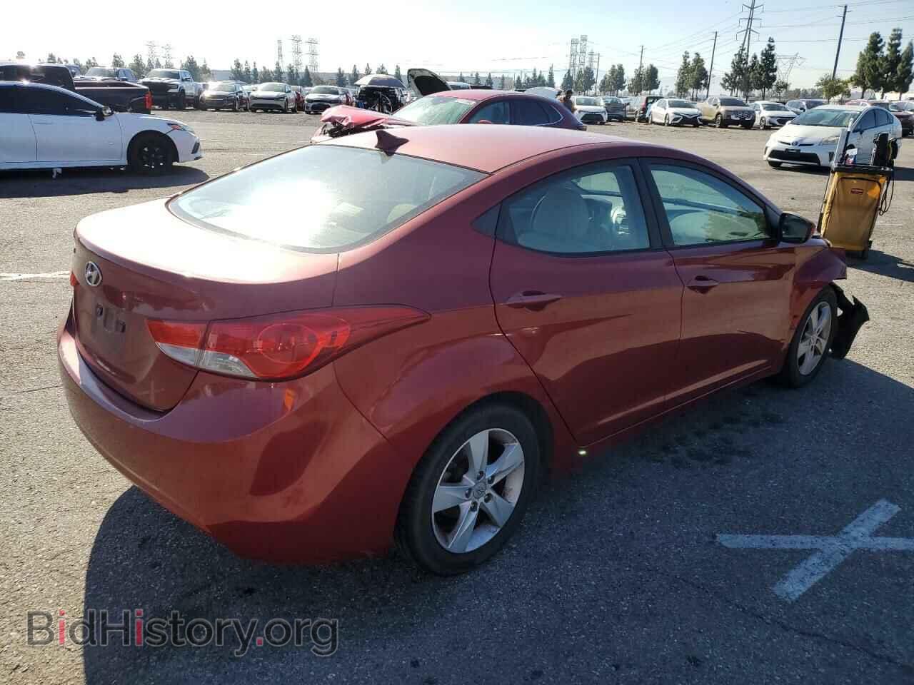 2012 HYUNDAI ELANTRA - VIN: KMHDH4AE0CU184537 - Фото 3