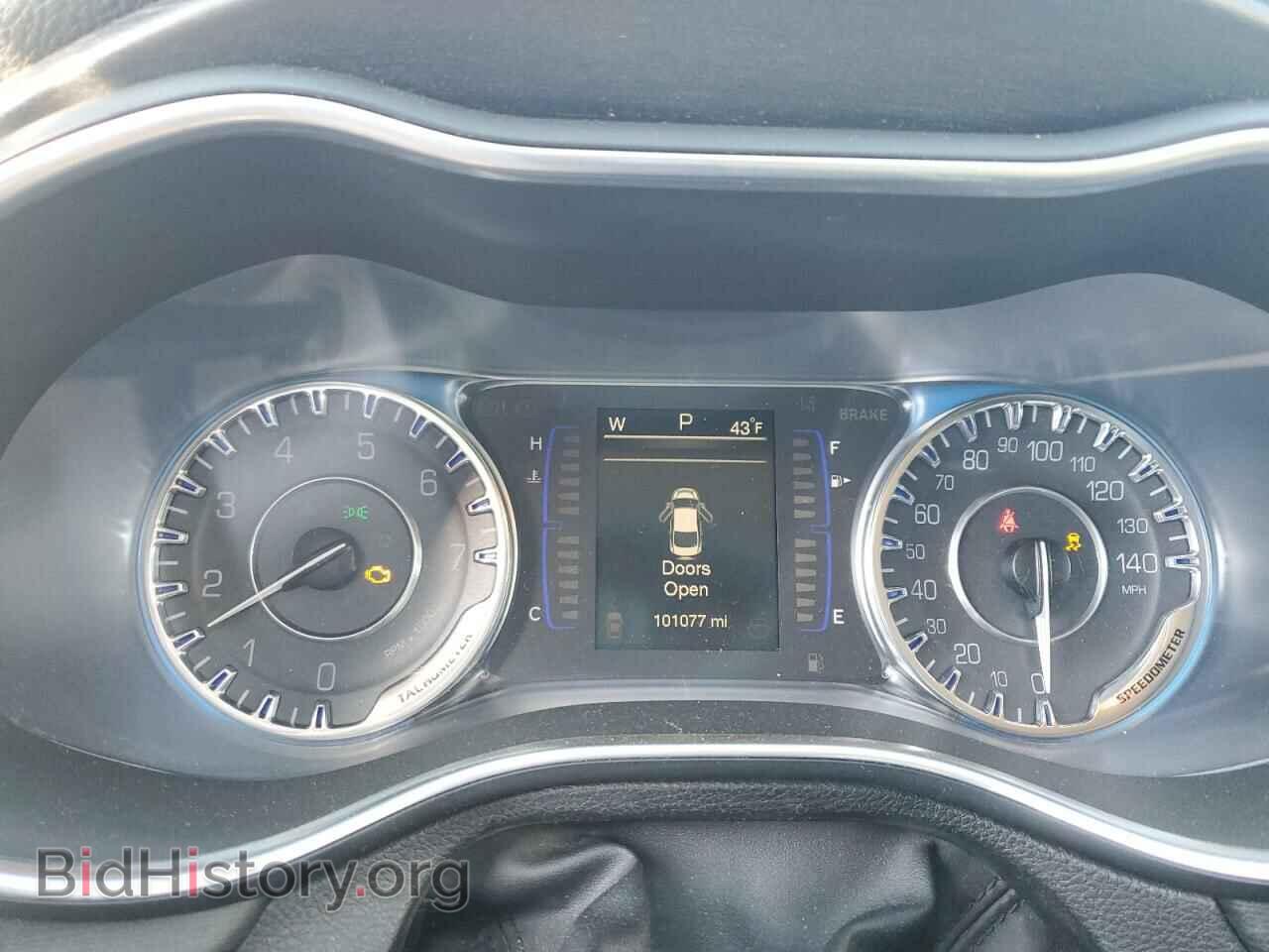 2016 CHRYSLER 200 - VIN: 1C3CCCFB9GN121240 - Фото 9