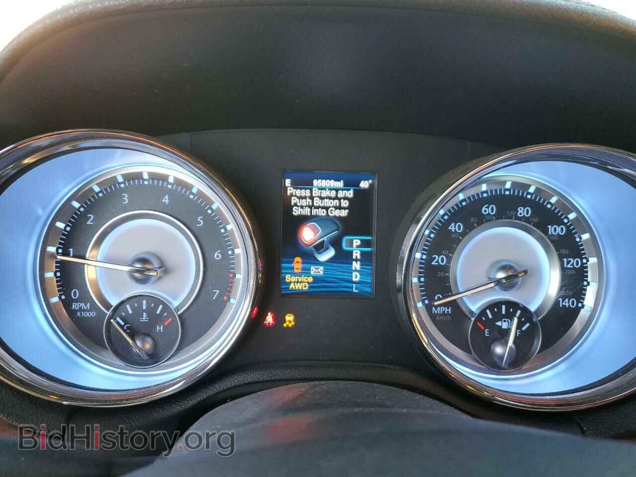 2013 CHRYSLER 300 - VIN: 2C3CCARG0DH733164 - Фото 9