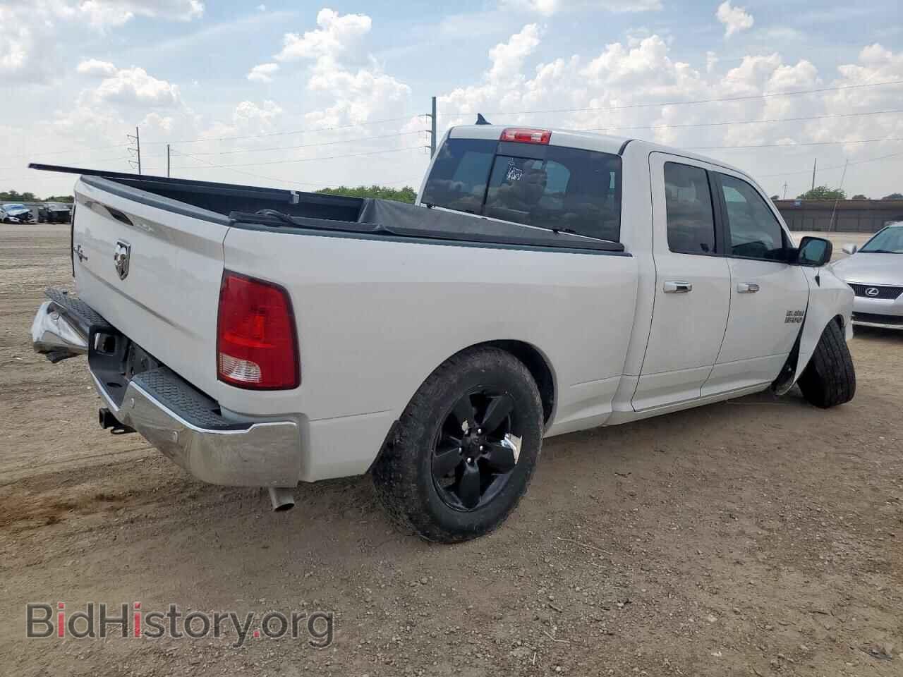 2018 RAM 1500 - VIN: 1C6RR6GG8JS209289 - Photo 3