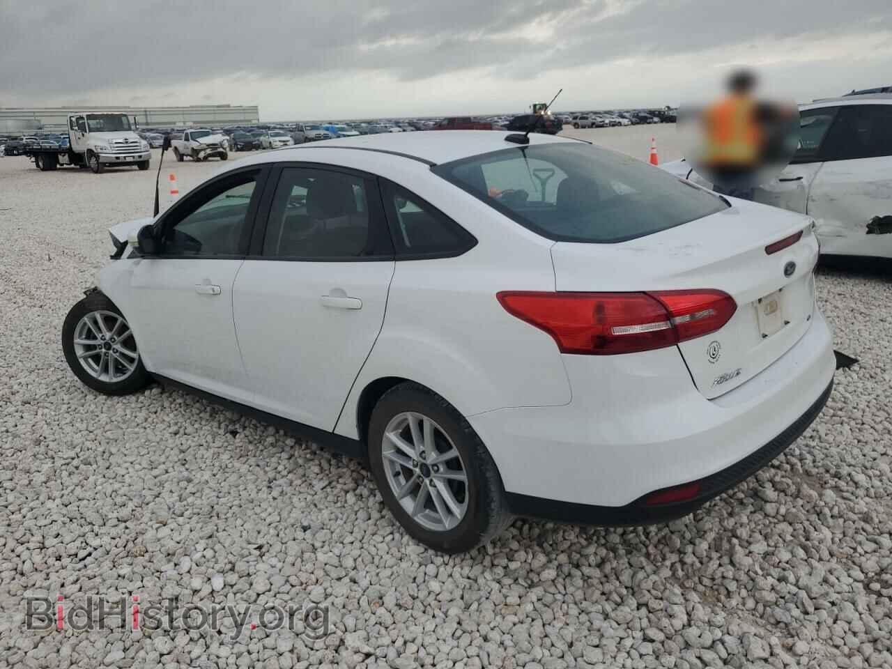 2017 FORD FOCUS - VIN: 1FADP3F25HL313777 - Фото 2