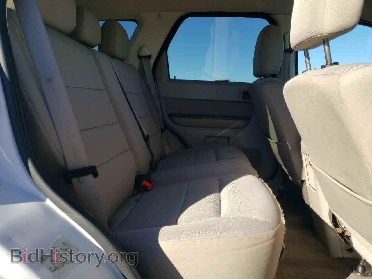 2011 FORD ESCAPE - VIN: 1FMCU4K3XBKB15546 - Фото 10