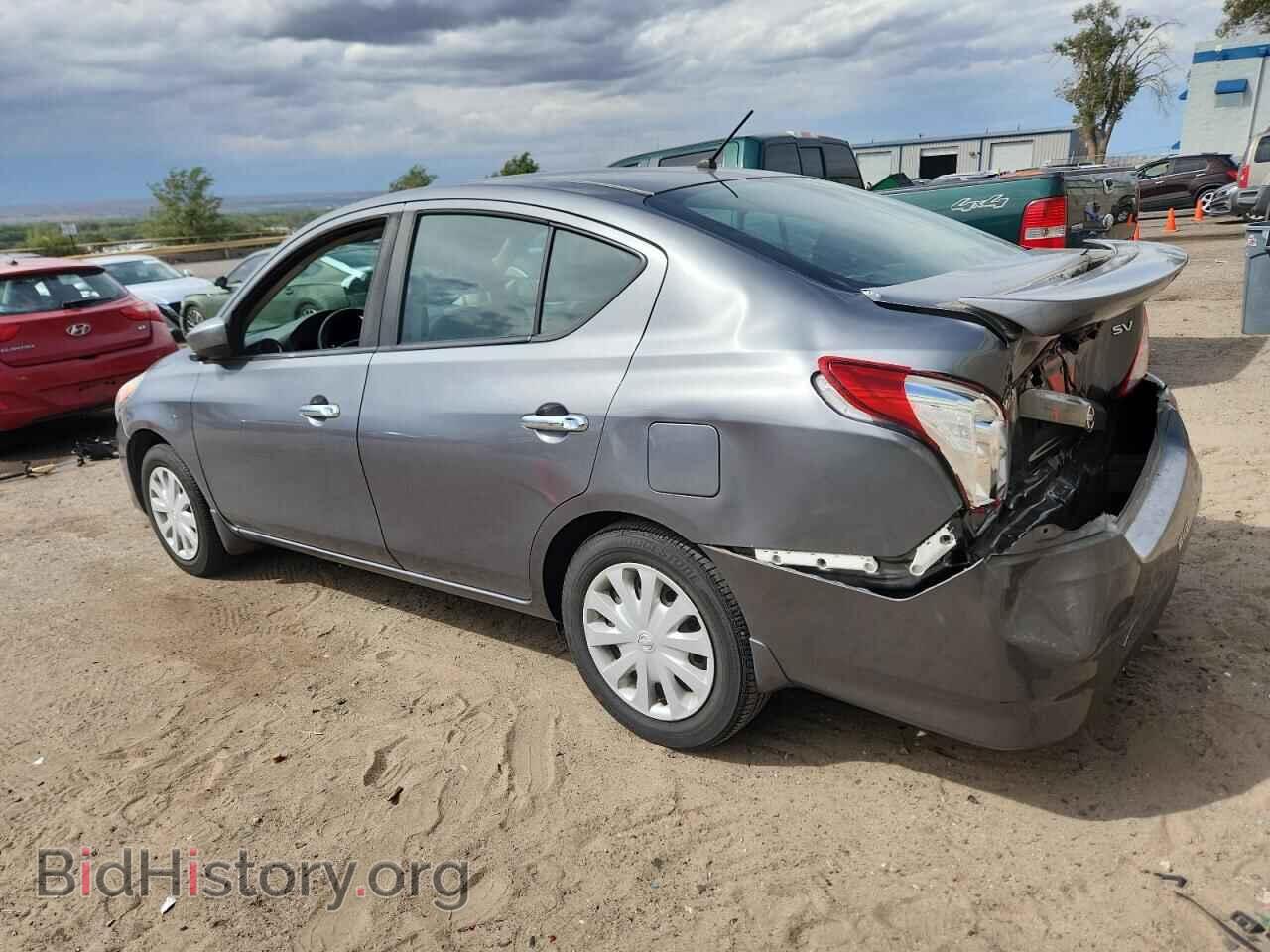 2018 NISSAN VERSA - VIN: 3N1CN7AP1JL882919 - Фото 2