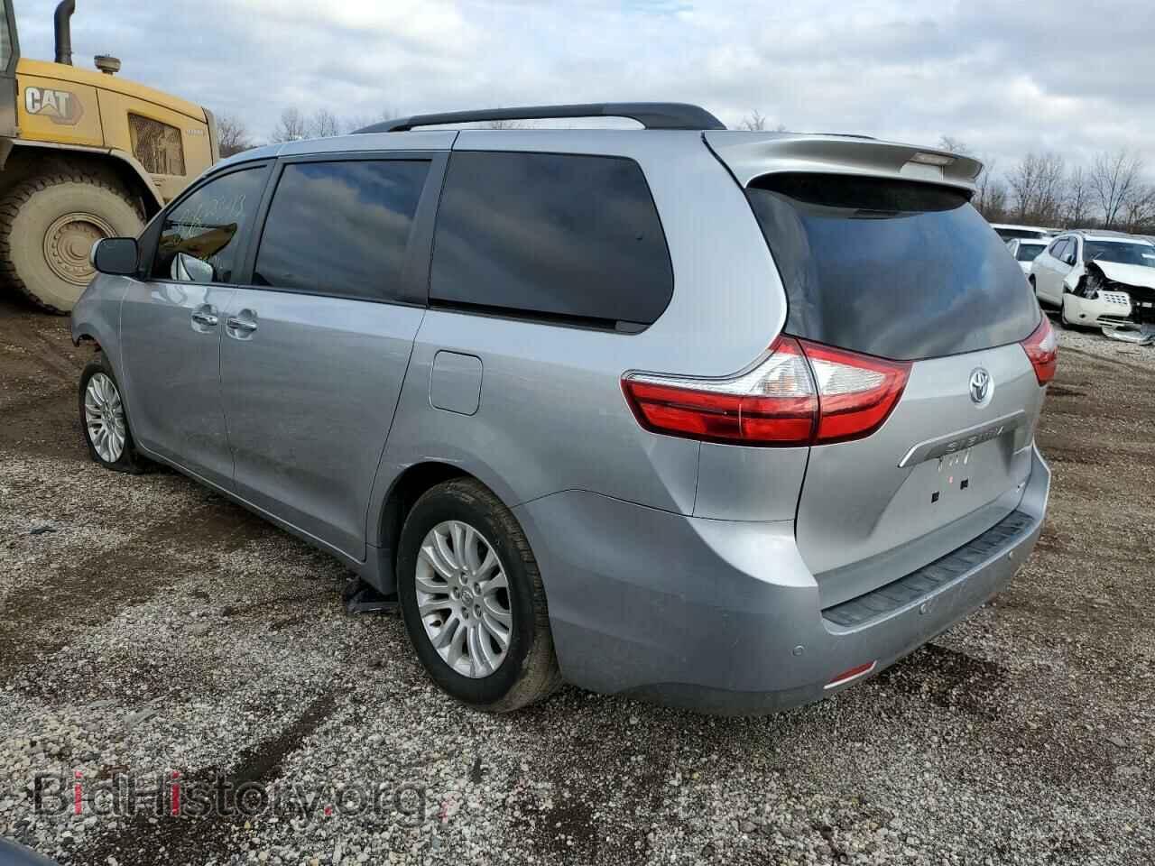 2017 TOYOTA All Models - VIN: 5TDYZ3DC4HS771455 - Фото 2